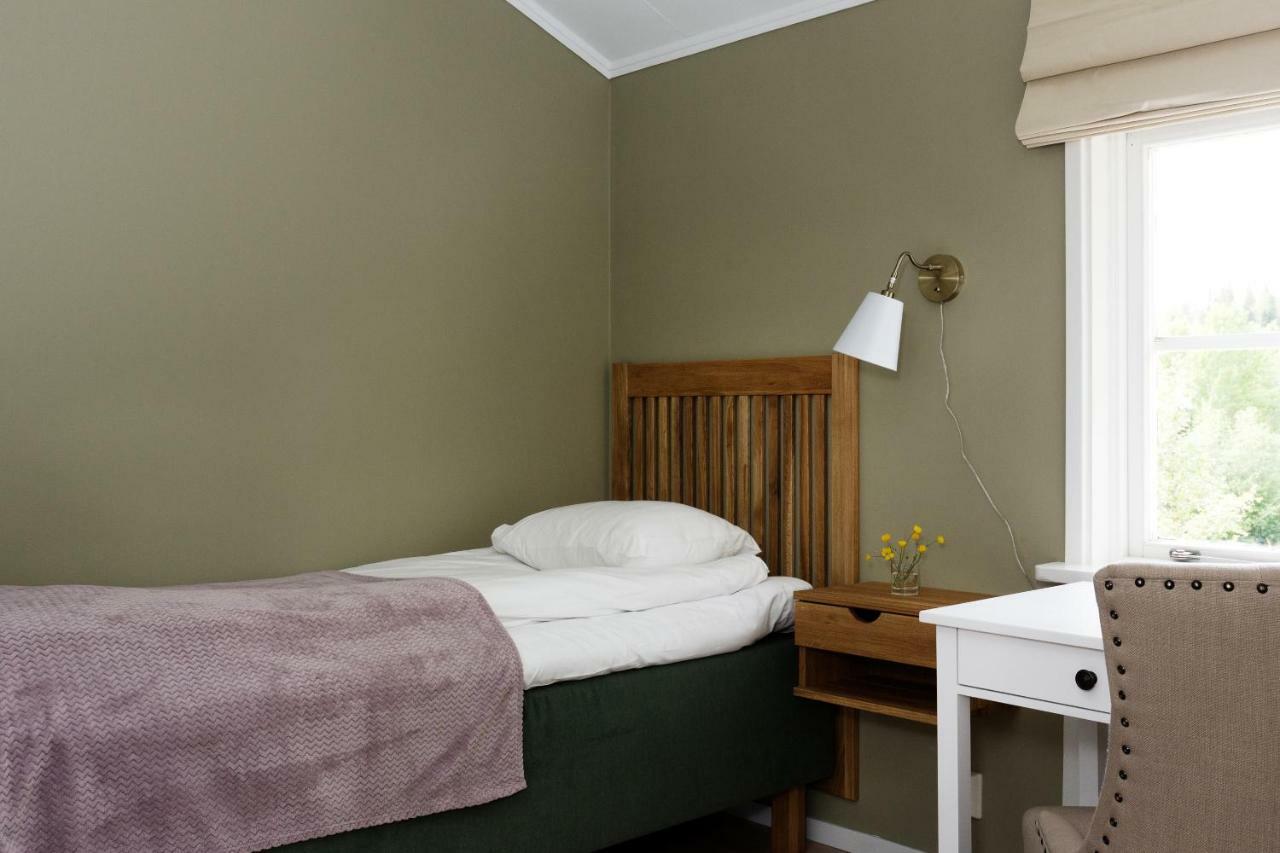 Hotel Kallgarden Jarpen エクステリア 写真