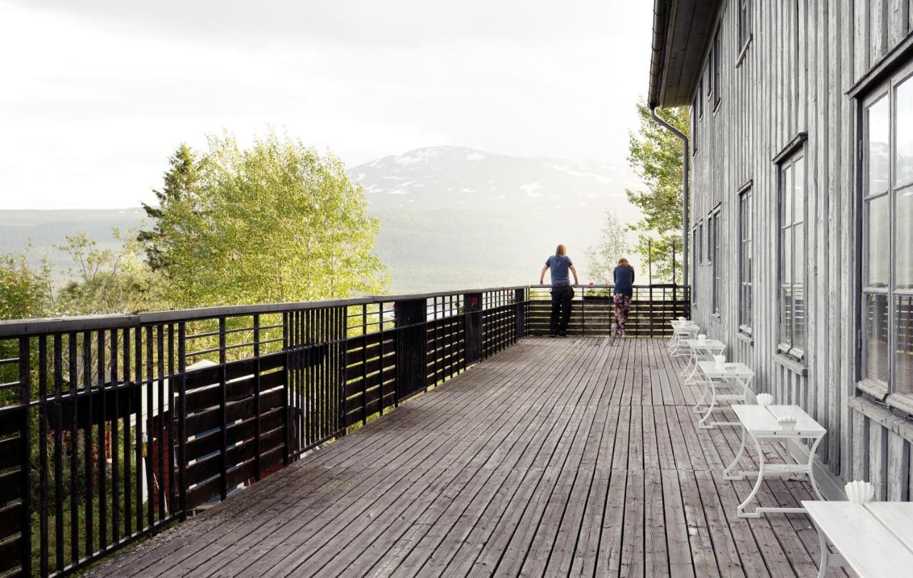 Hotel Kallgarden Jarpen エクステリア 写真