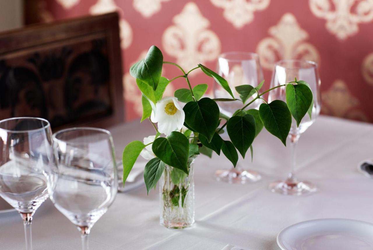 Hotel Kallgarden Jarpen エクステリア 写真